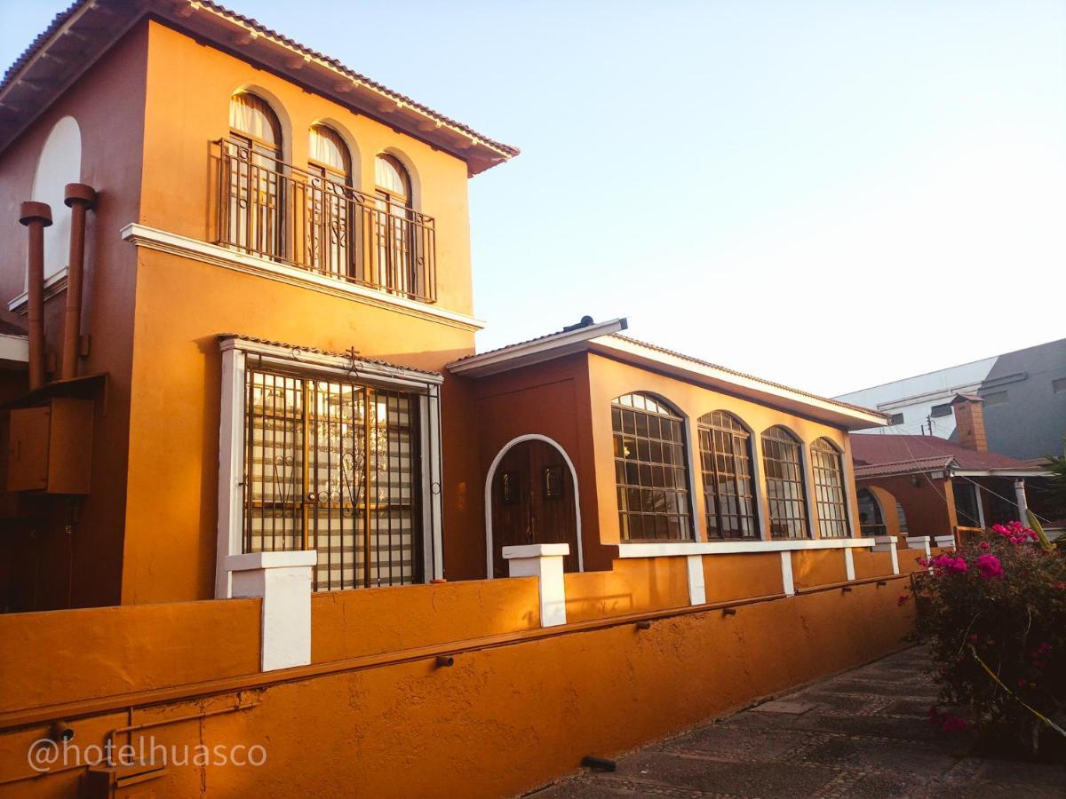 Hotel Huasco Esterno foto